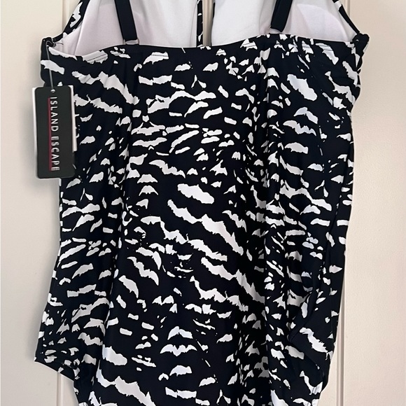NWT ISLAND ESCAPE 100 poolside one piece swimsuit bikini size 12 zebra print - Picture 6 of 7
